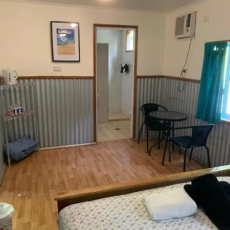 Scotty'S Mission Beach Exterior photo